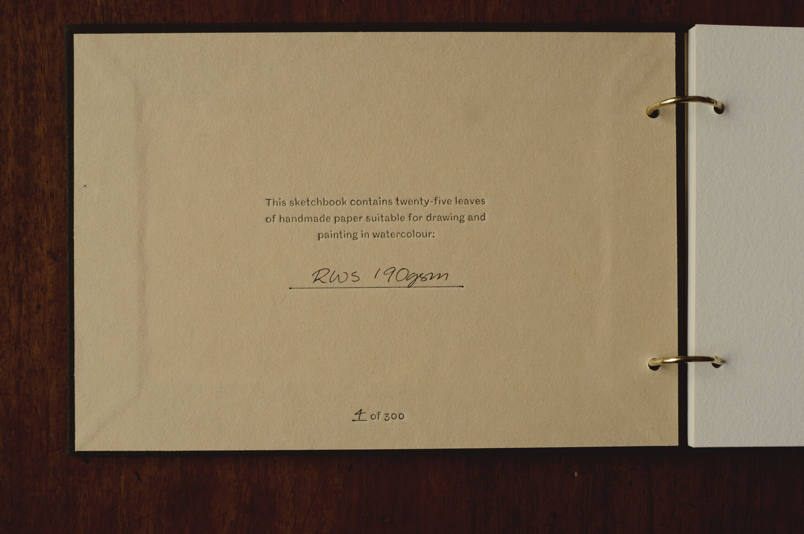 Ringgebundenes Skizzenbuch mit Stoffeinband - M - Forest Green - Paper Foundation