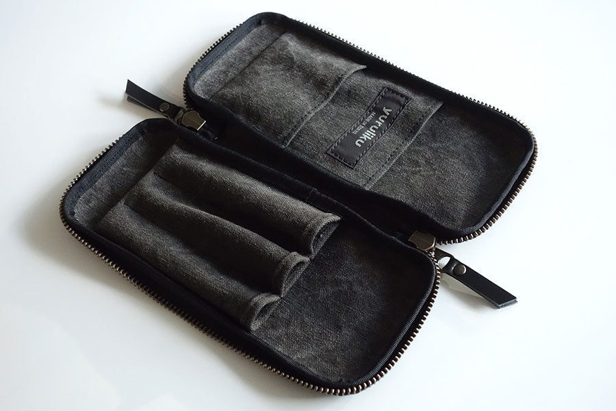 FLAT tool case / 3 Pen - Iron Black - Stifteetui von Yuruliku