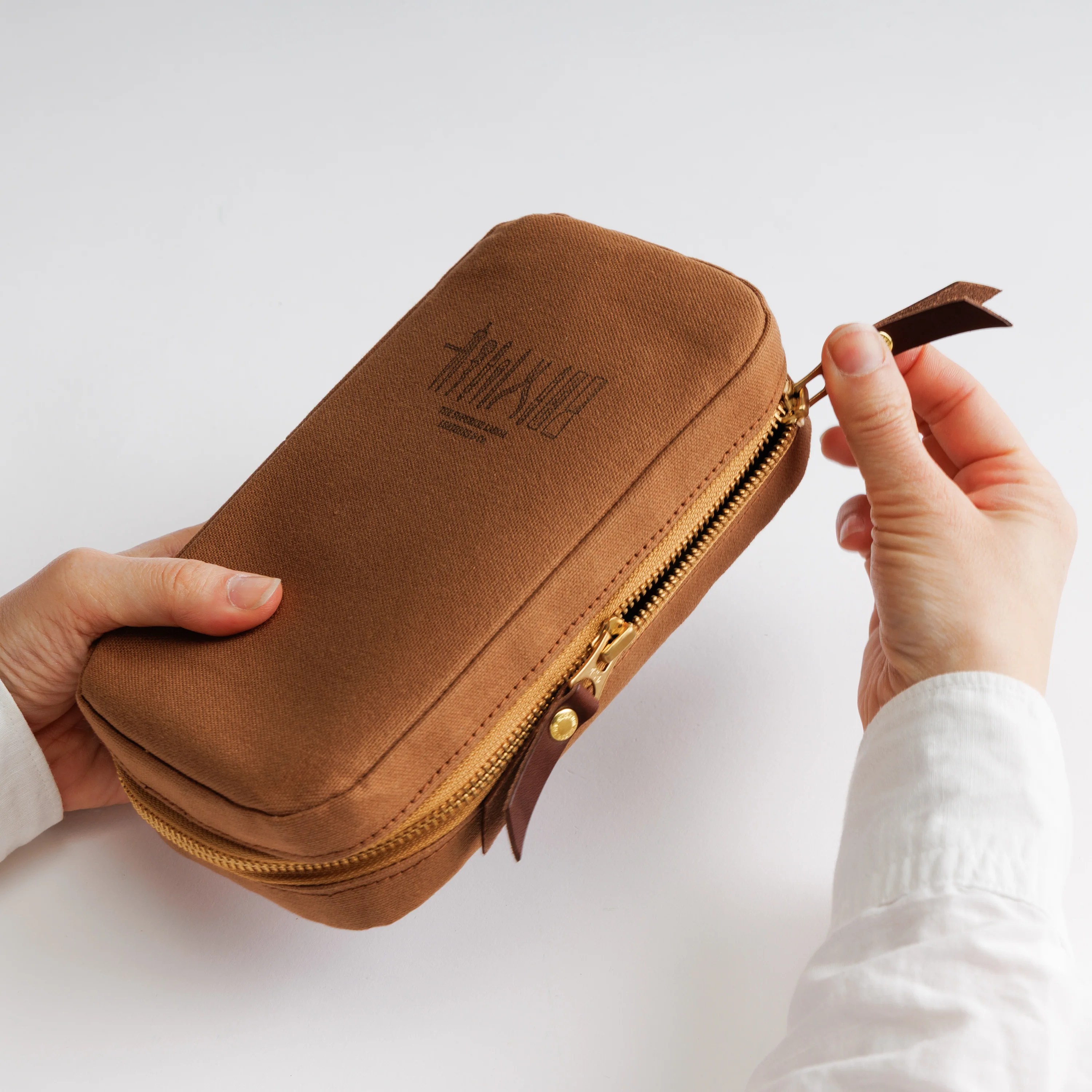 Canvas Mission Case - M - The Superior Labor Limited 2026-2027 - *Pre-order/Vorbestellung*