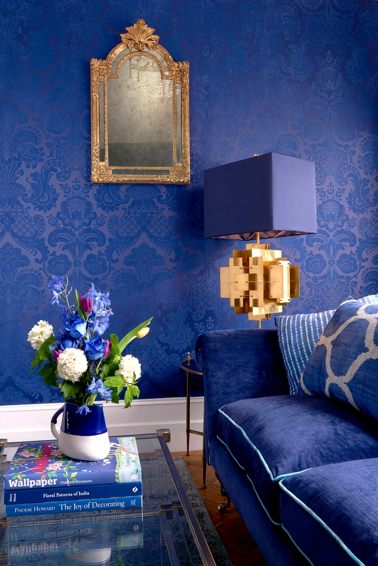 Petrouchka Tapete - 108/3011 - Cole&Son - Mariinsky Damask von Cole&Son aus der Kategorie Mariinsky Damask mit der Artikelnummer 108-3011