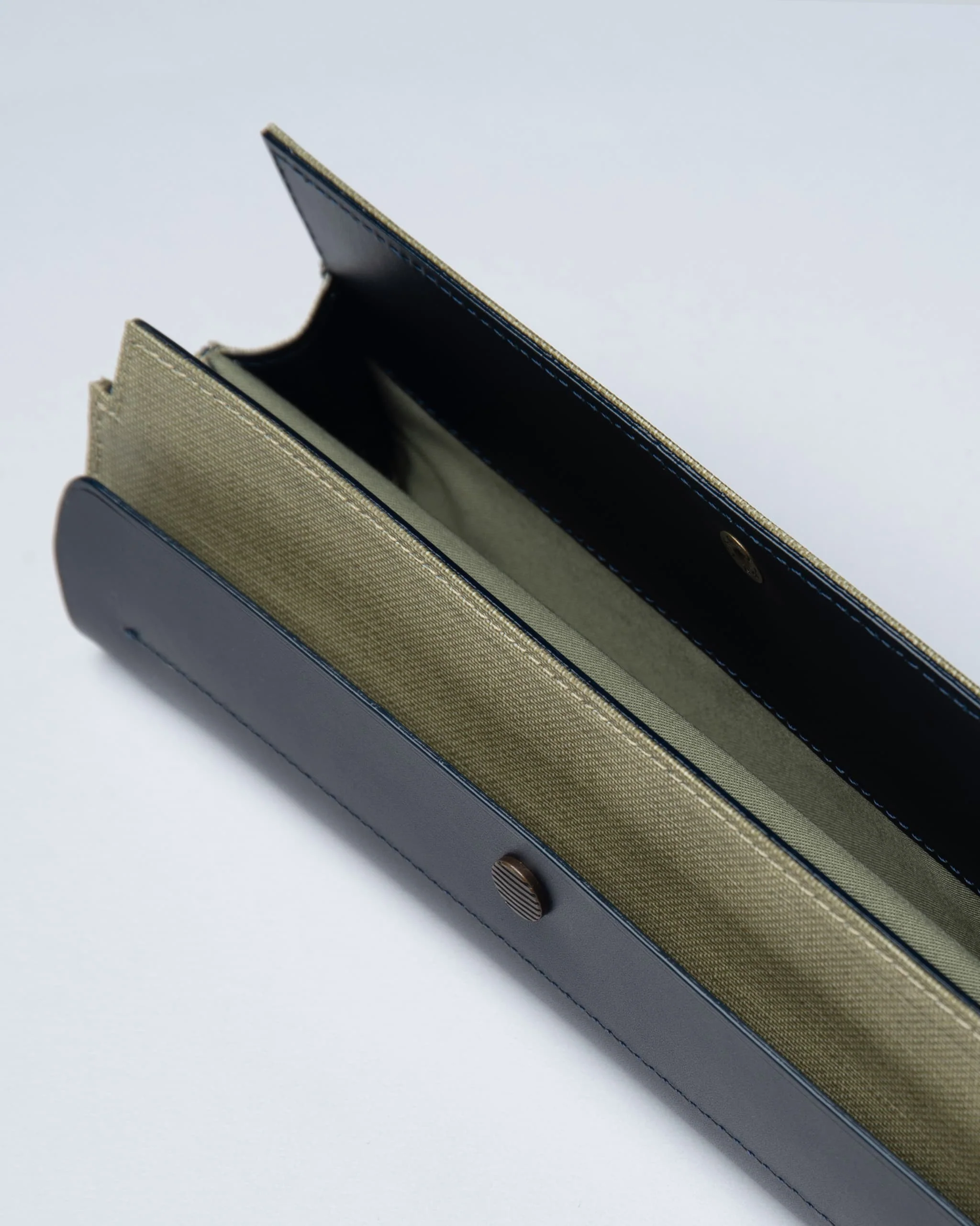 Tool Box - Grau / Grün - Etui von Postalco