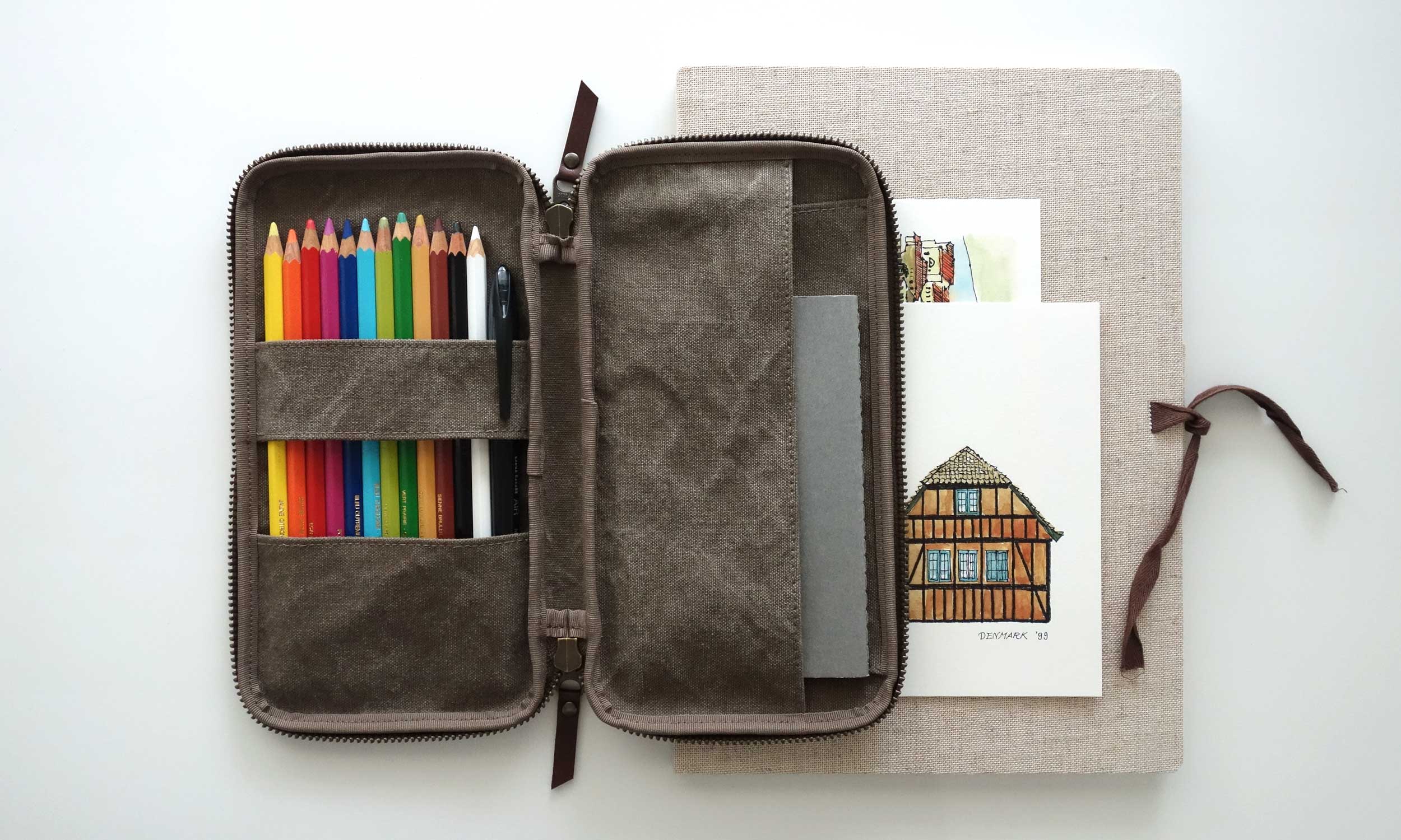 FLAT tool case / Pen - Brown - Stifteetui von Yuruliku