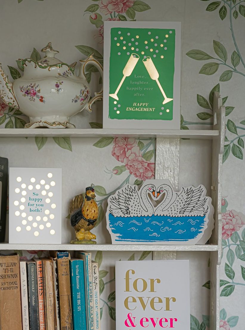 "Two Swans" - 3D Klappkarte - Cut-Out Card von Archivist