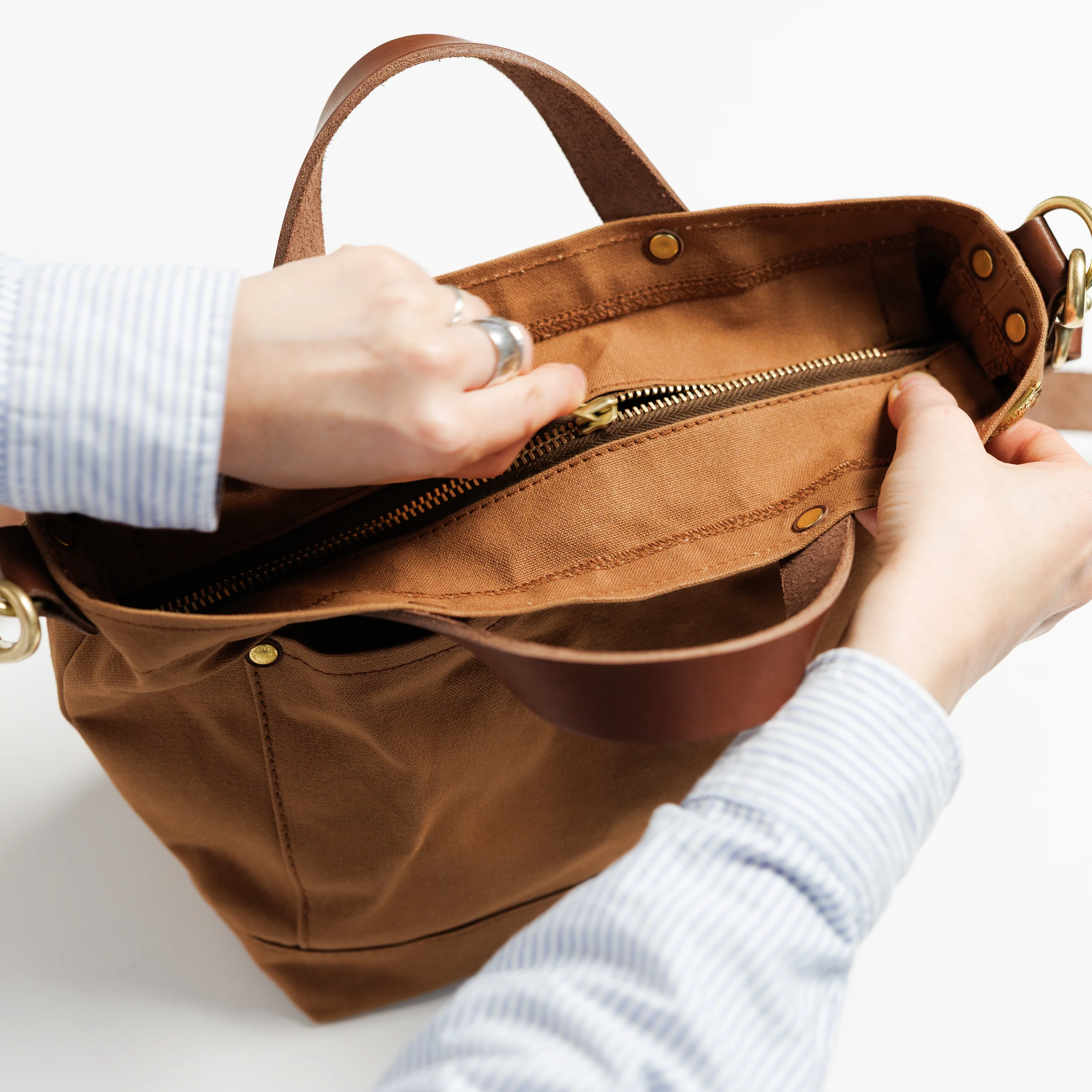 Paraffin Canvas Shoulder Bag - The Superior Labor Limited 2026-2027 - *Pre-order/Vorbestellung*