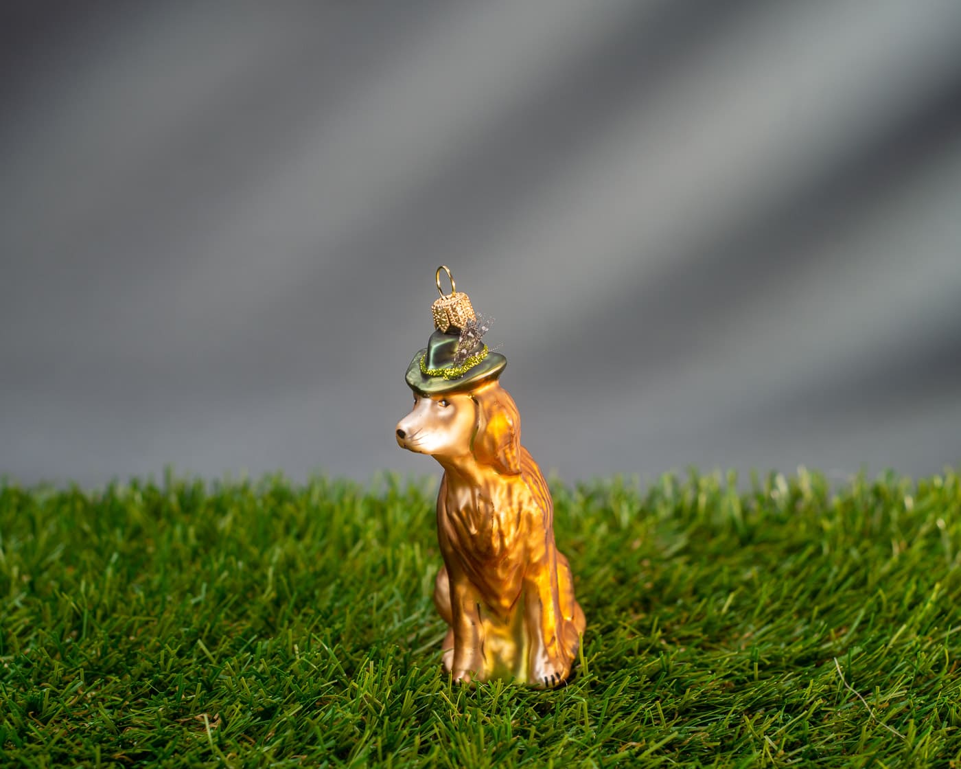 Irish Setter mit Hut und Feder - Christbaumschmuck aus Glas von Hanco aus der Kategorie Christbaumschmuck mit der Artikelnummer 2538.01