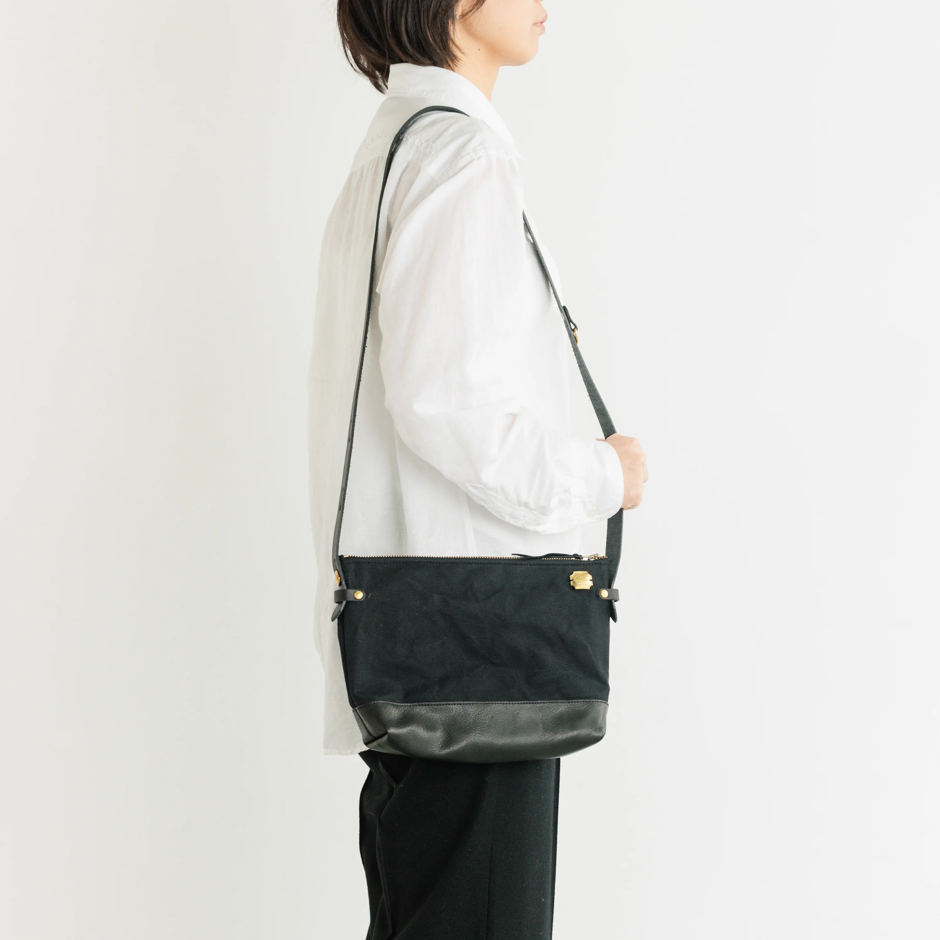 Shoulder Bag - Leather Bottom - The Superior Labor