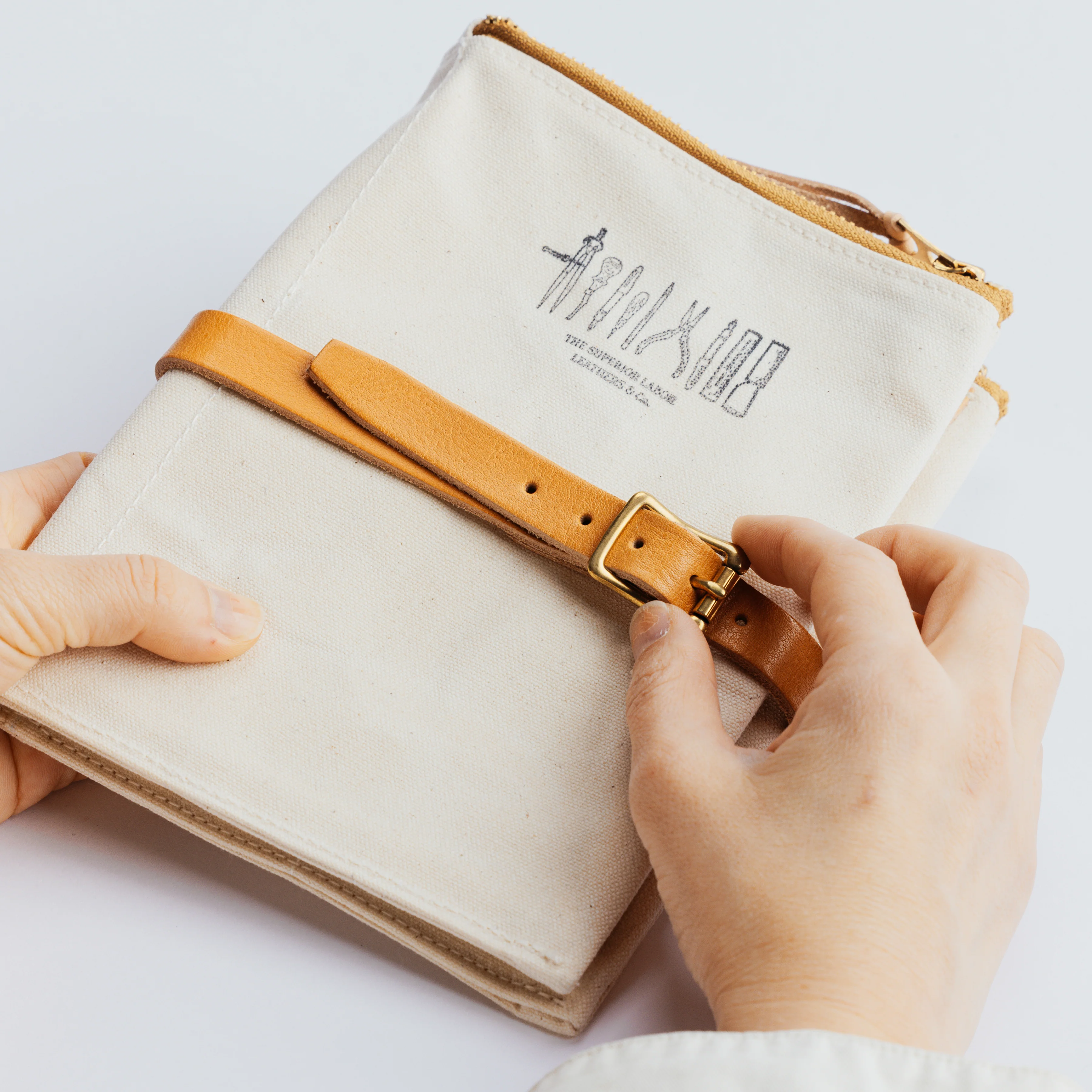 Paraffin Canvas Pen Case - Stiftetui aus Leinen - The Superior Labor - *Pre-order/Vorbestellung*