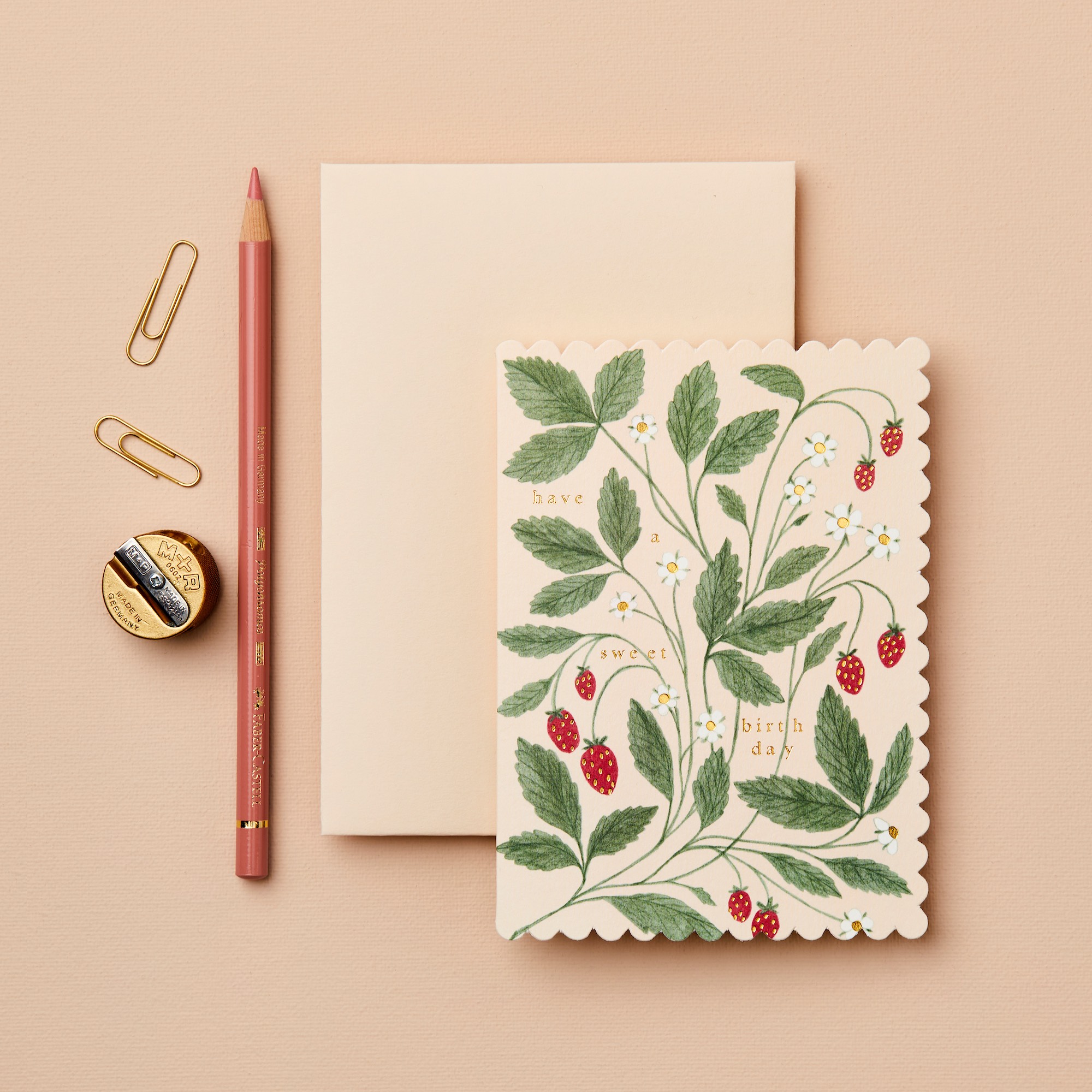 "Have a Sweet Birthday" - Strawberry - Grußkarte von Wanderlust Paper Co.