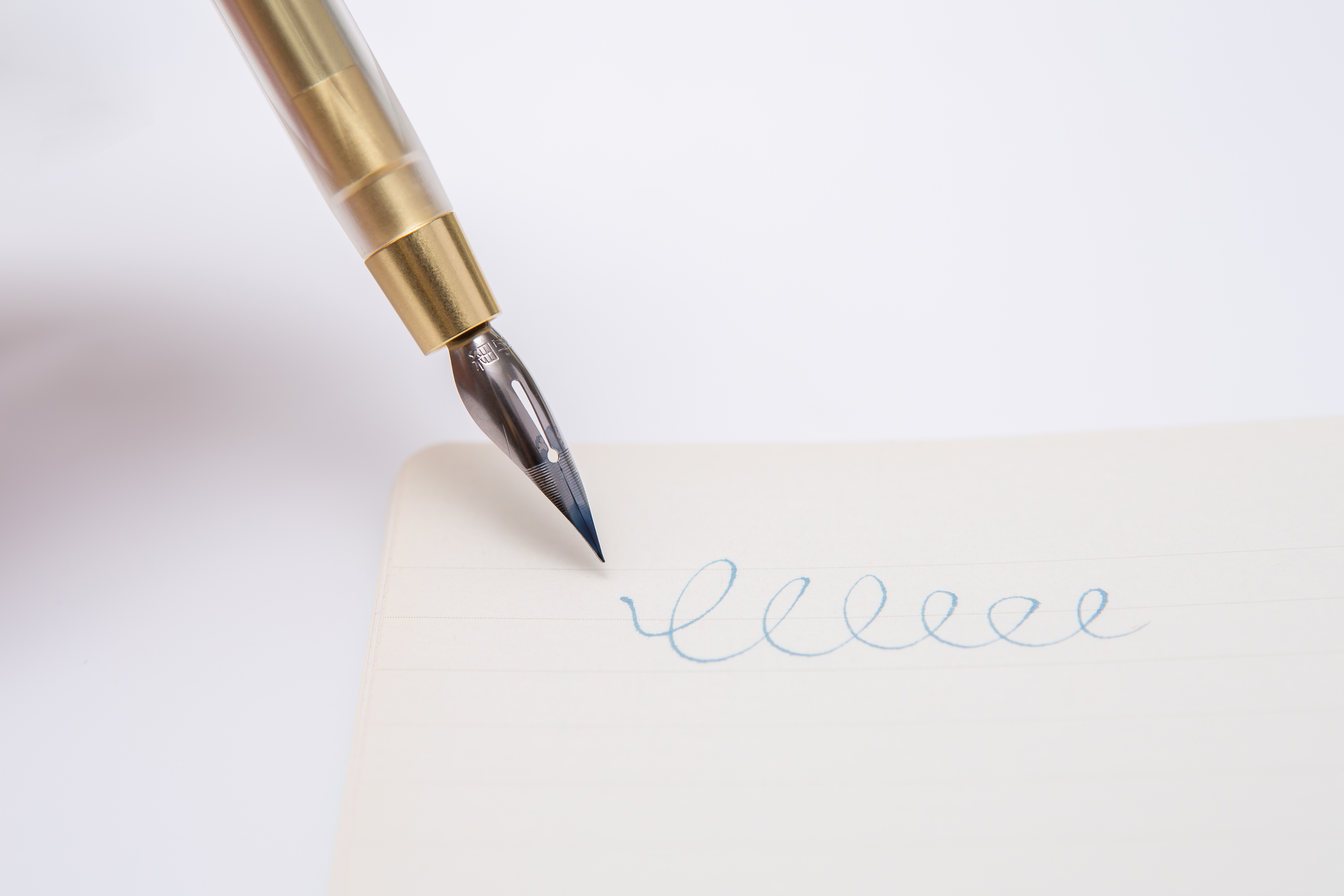 Glamour Evolve - Elemental Dip Pen - Brass / Messing von YSTUDIO