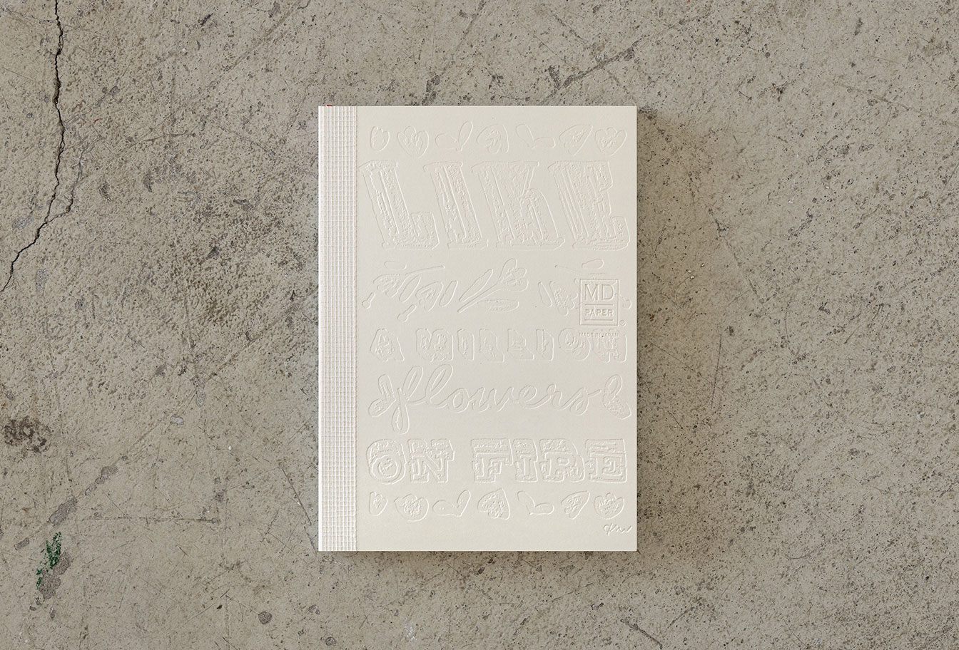 MD Notebook 15th – Edition Holly Wales - A6 - blanko / blank - Midori Notizbuch - limitiert MD Notebook 15th – Edition Holly Wales - A6 - blanko / blank - Midori Notizbuch - limitiert