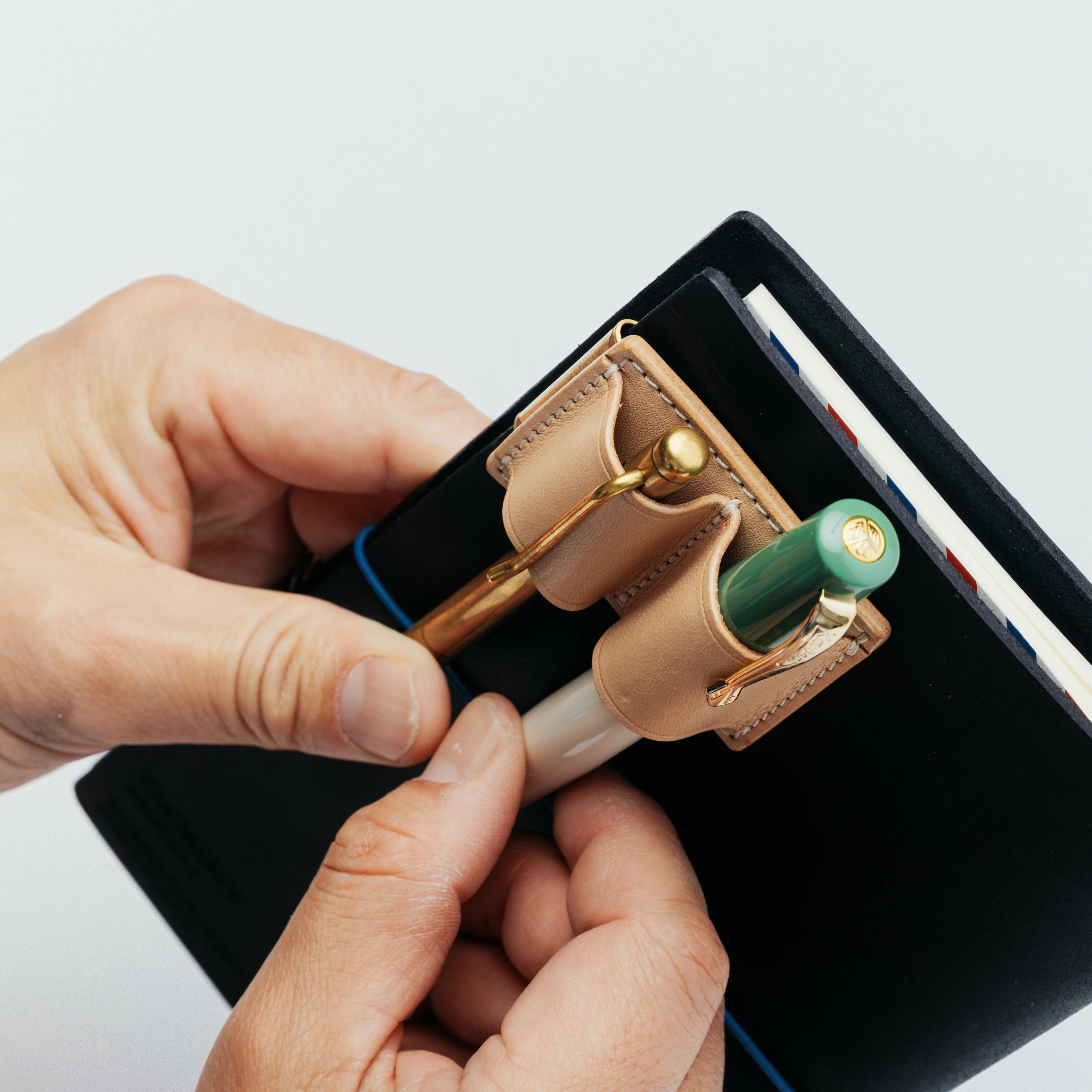 Clip Pen holder/mix fit - Stifthalter mit Clip - The Superior Labor - *Pre-order/Vorbestellung*