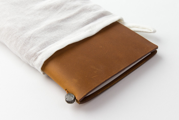 TRAVELER’S Notebook - Regular - Camel-15193006-TRAVELER'S COMPANY JAPAN-TRAVELER'S Notebook "Regular" TRAVELER’S Notebook - Regular - Camel von TRAVELER'S COMPANY JAPAN aus der Kategorie TRAVELER'S Notebook "Regular" mit der Artikelnummer 15193006