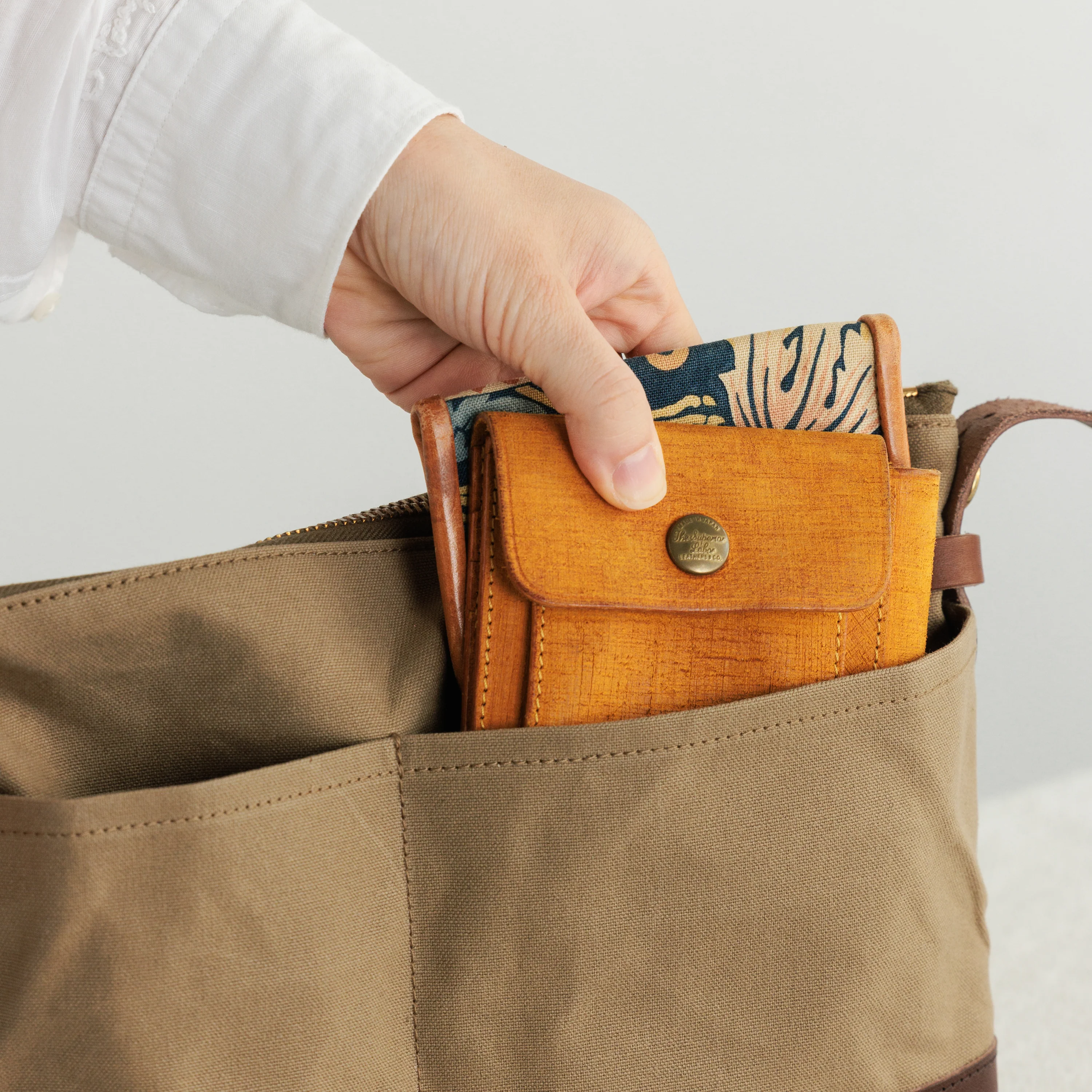 Shoulder Bag - Leather Bottom - The Superior Labor