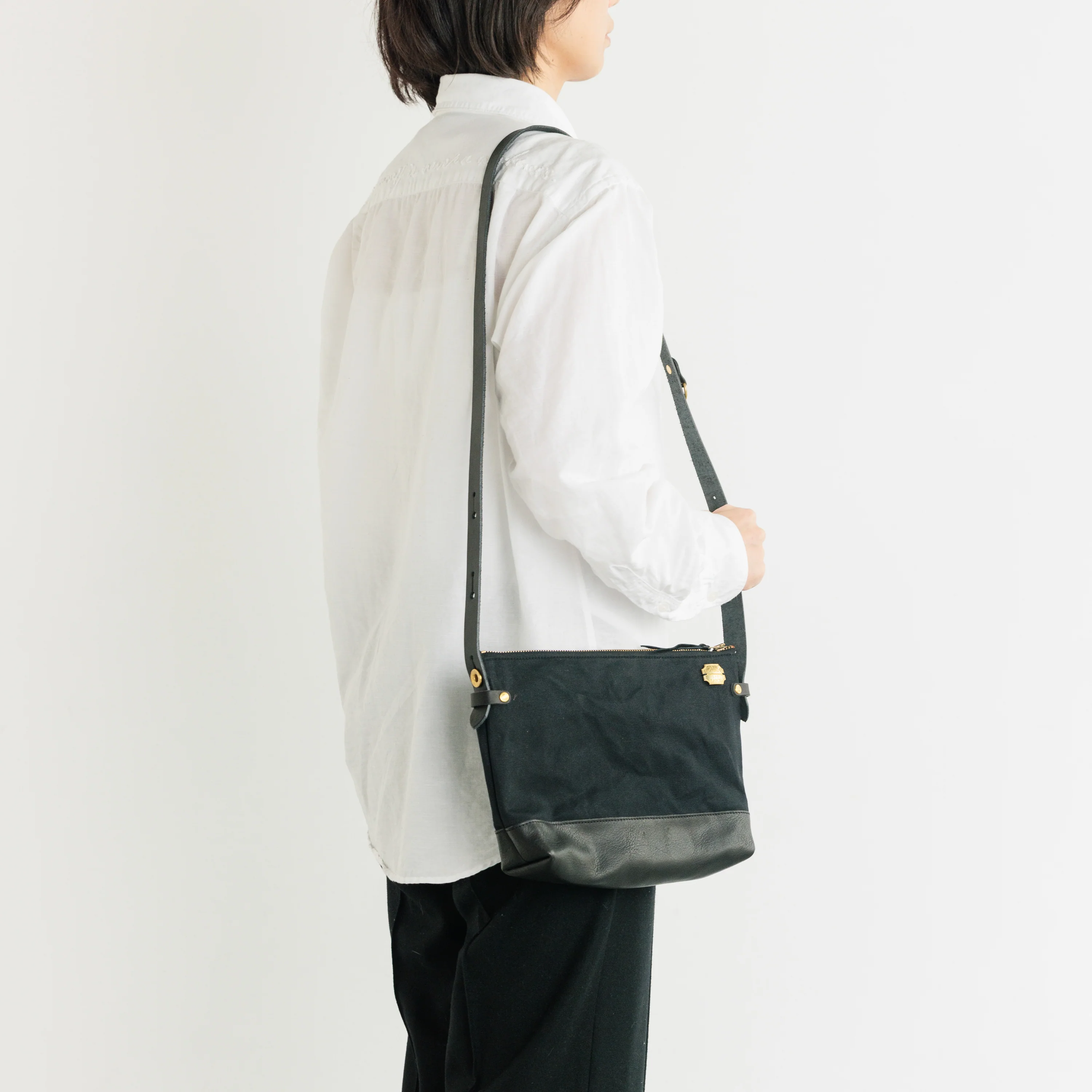 Shoulder Bag - Leather Bottom - The Superior Labor