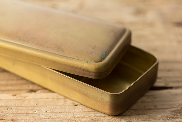 Pencase - Stifteetui aus Messing - Serie BRASS von der TRAVELER'S COMPANY JAPAN von TRAVELER'S COMPANY JAPAN aus der Kategorie Messing - Brass mit der Artikelnummer 41779006