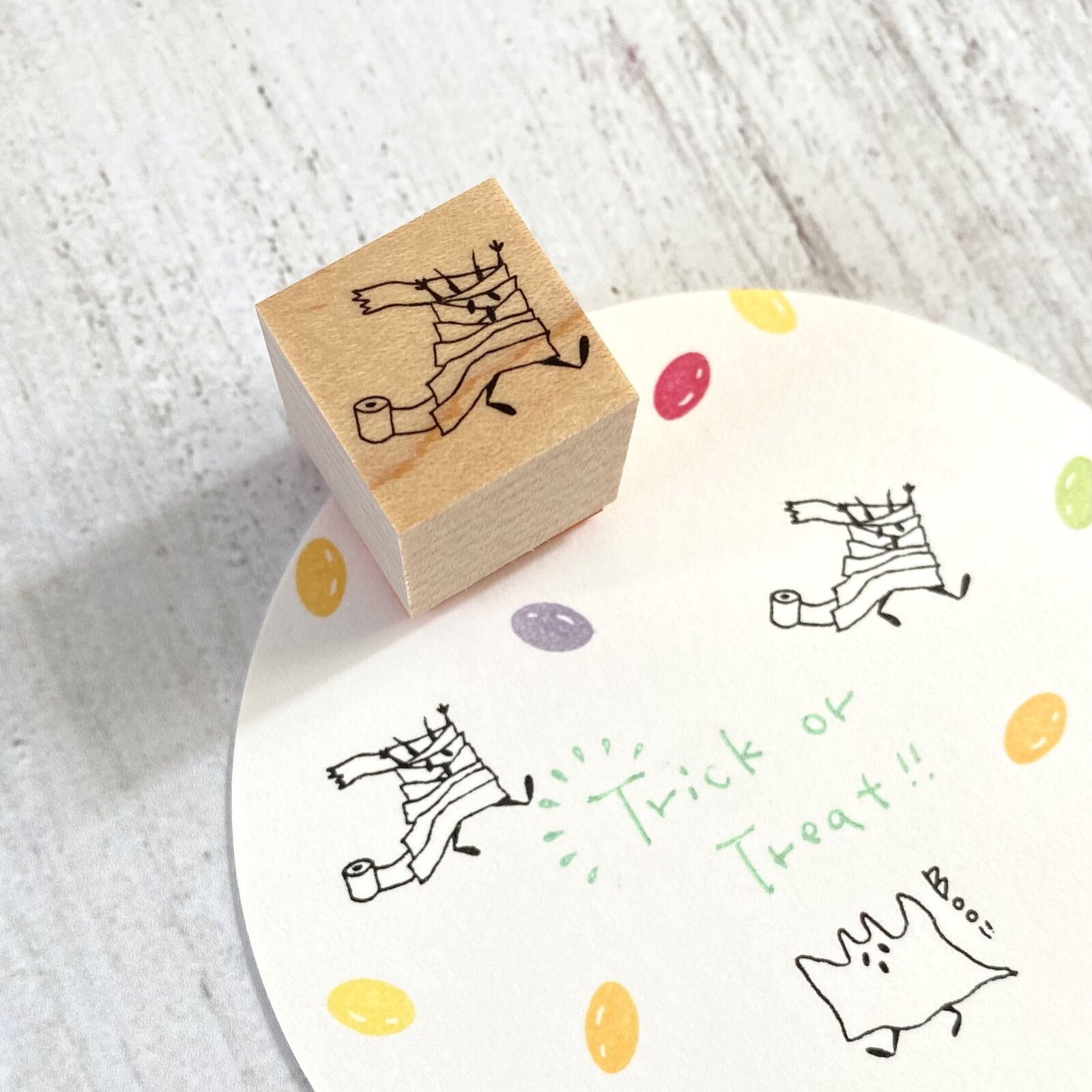 Eichhörnchen mit Toilettenpapier - Japanischer Stempel