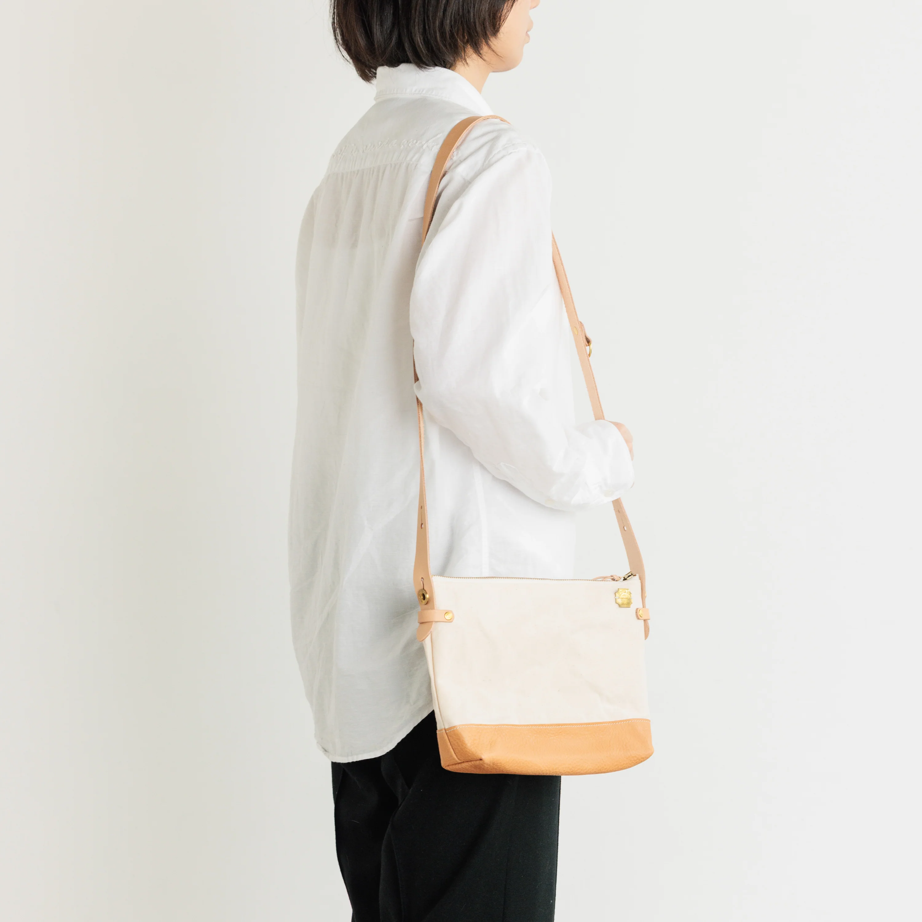 Shoulder Bag - Leather Bottom - The Superior Labor