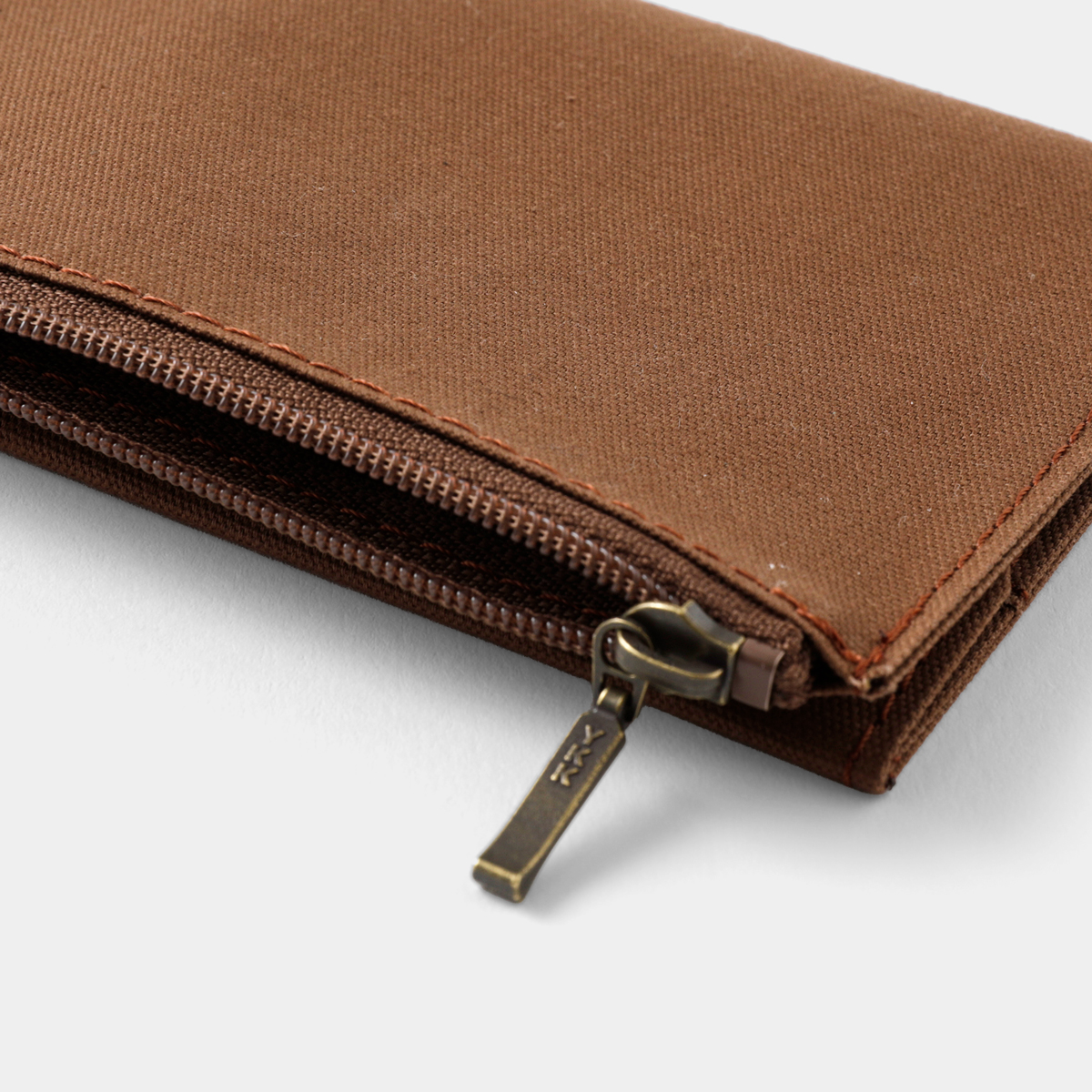 Zipper Case Baumwolle "Coffee" - TRAVELER'S FACTORY Notebook Refill Passport