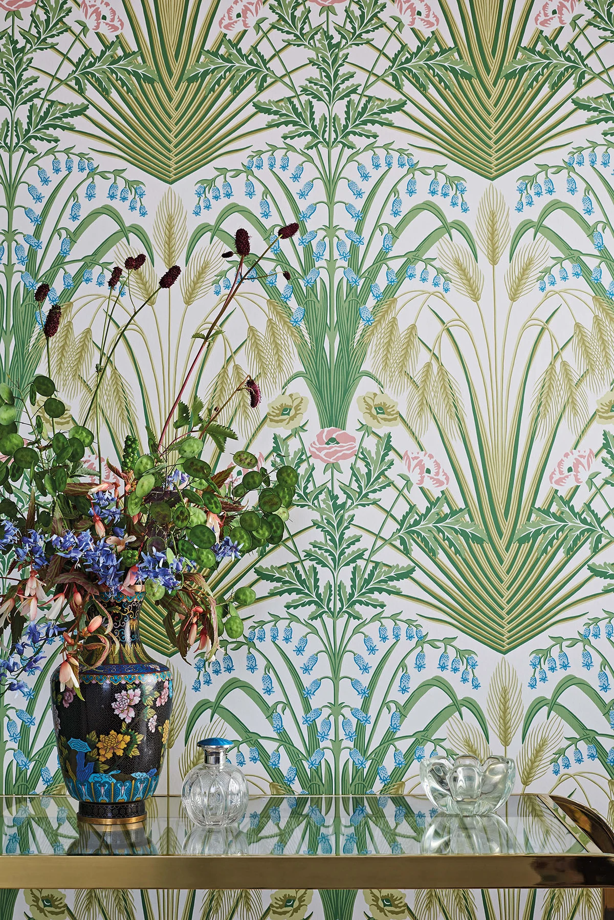 Bluebell Tapete - 115/3008 - Cole&Son - Botanical ~Botanica~-115-3008-Cole&Son-Botanical Botanica Bluebell Tapete - 115/3008 - Cole&Son - Botanical ~Botanica~ von Cole&Son aus der Kategorie Botanical Botanica mit der Artikelnummer 115-3008