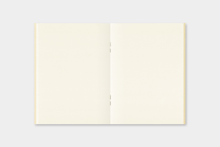 013 - MD Papier Creme - TRAVELER'S Notebook Passport-14404006-TRAVELER'S COMPANY JAPAN-Einlagen und Zubehör für Größe "Passport" 013 - MD Papier Creme - TRAVELER'S Notebook Passport von TRAVELER'S COMPANY JAPAN aus der Kategorie Einlagen und Zubehör für Größe "Passport" mit der Artikelnummer 14404006