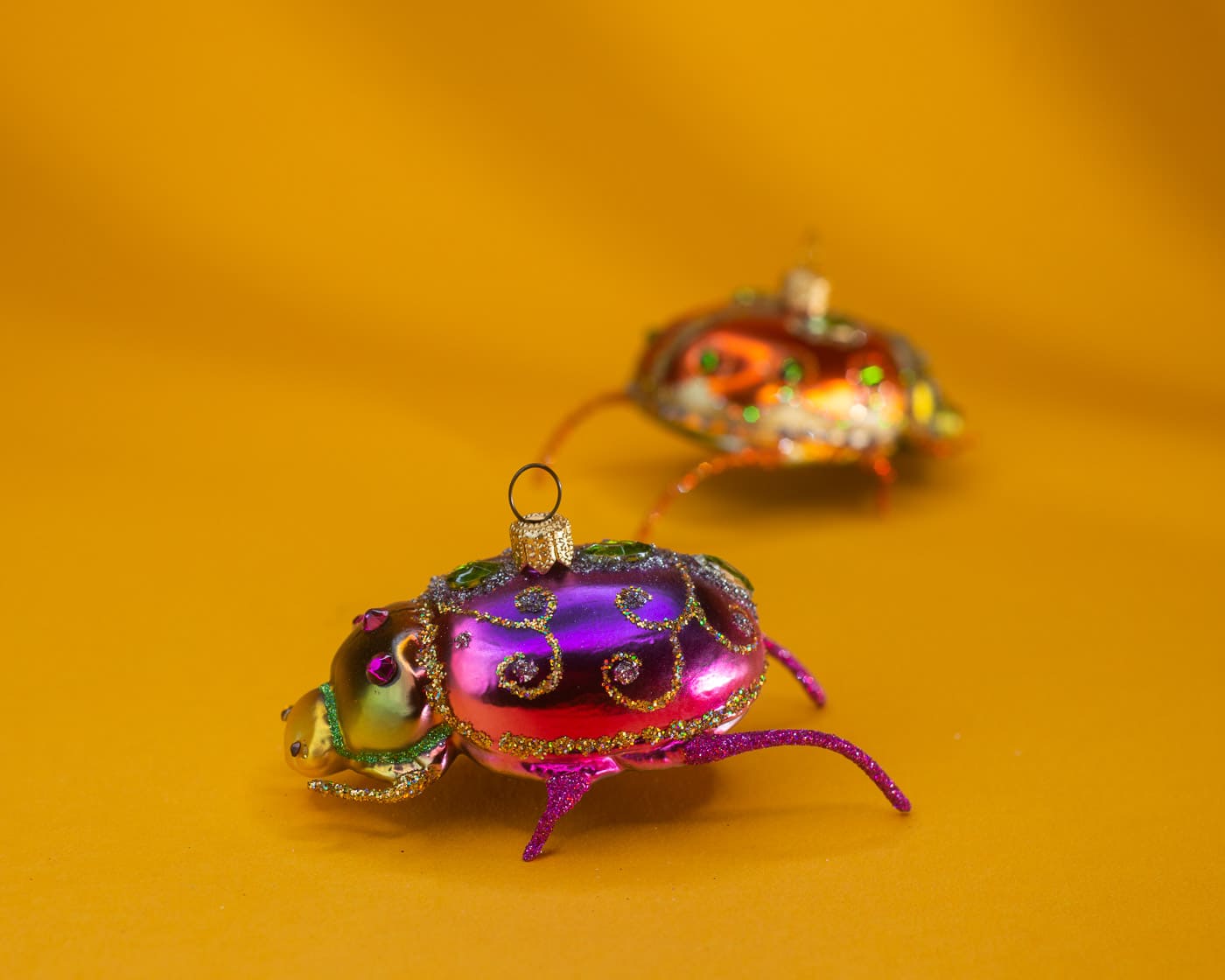 Käfer, lila/grün mit Steinen - Christbaumschmuck aus Glas-2252.02-Hanco-Christbaumschmuck Käfer, lila/grün mit Steinen - Christbaumschmuck aus Glas von Hanco aus der Kategorie Christbaumschmuck mit der Artikelnummer 2252.02
