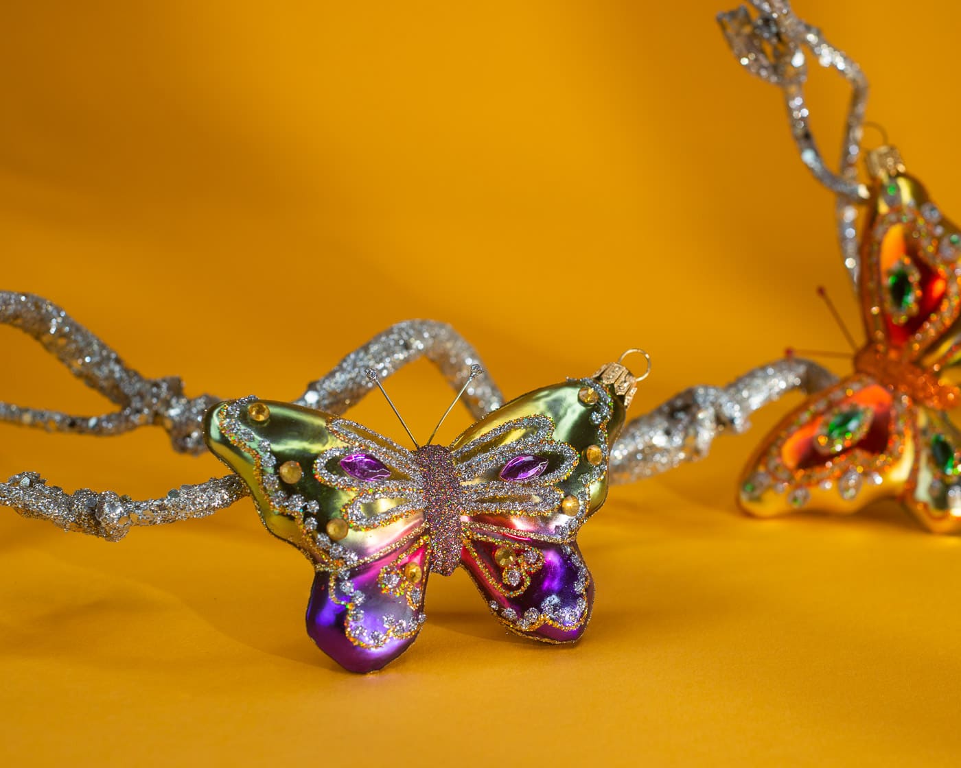 Schmetterling lila mit Steinen - Christbaumschmuck aus Glas-2247.02-Hanco-Christbaumschmuck Schmetterling lila mit Steinen - Christbaumschmuck aus Glas von Hanco aus der Kategorie Christbaumschmuck mit der Artikelnummer 2247.02