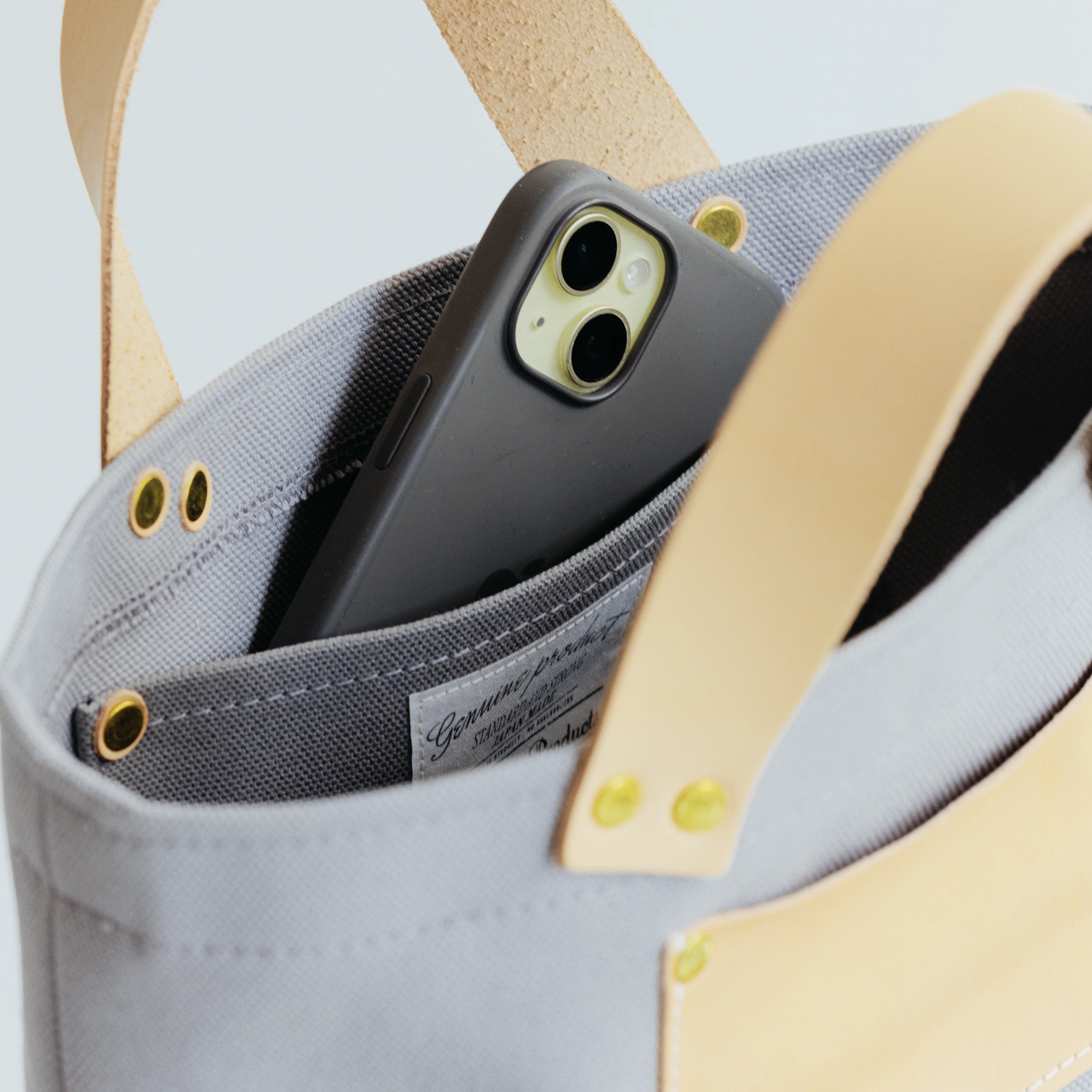 Engineer Bag Petite – Limited Edition Grey X Navy