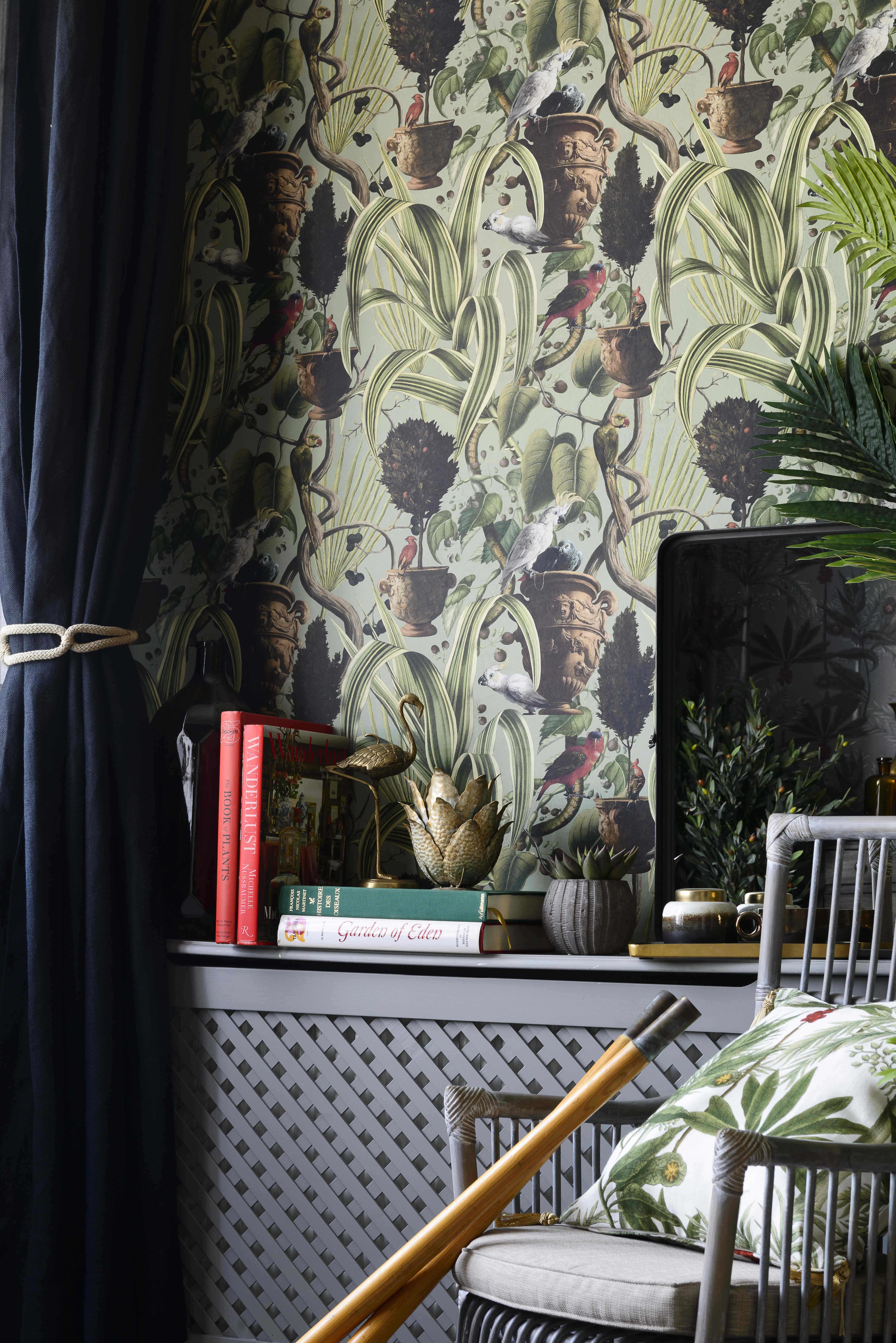 Tapete EXOTIC MENAGERIE Light-WP20516-MINDTHEGAP-MIND THE GAP Tapete EXOTIC MENAGERIE Light von MINDTHEGAP aus der Kategorie MIND THE GAP mit der Artikelnummer WP20516
